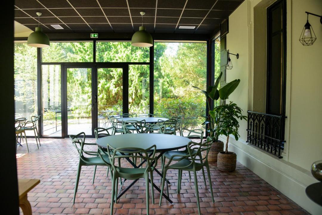 Photo of Others in Tarare