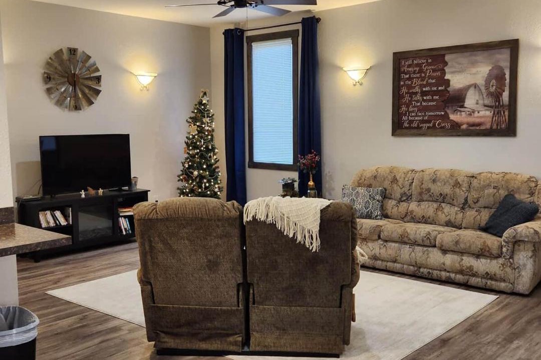 Photo of Livingroom in Sullivan