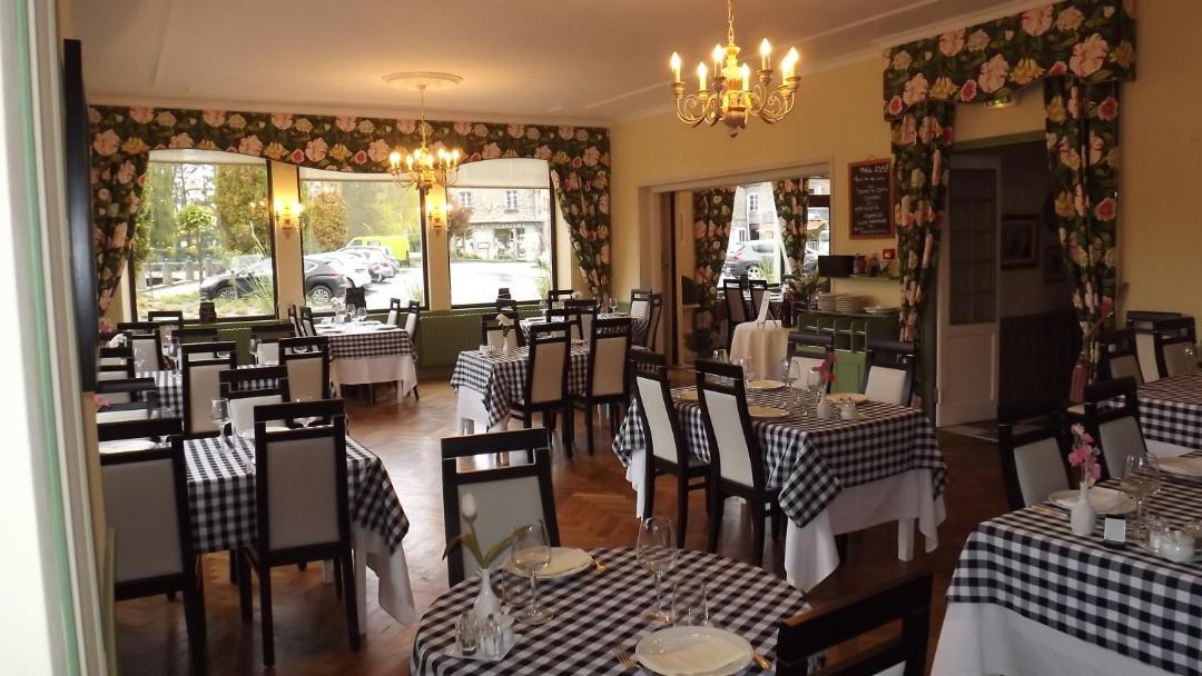 Photo of Livingroom in Putanges-le-Lac