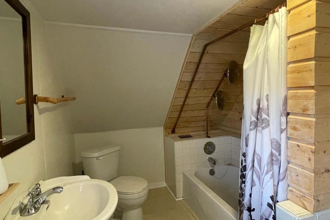 Photo of Bathroom in Crow Head