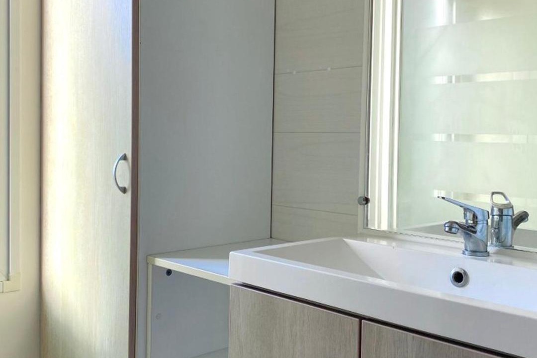 Photo of Bathroom in Angicourt