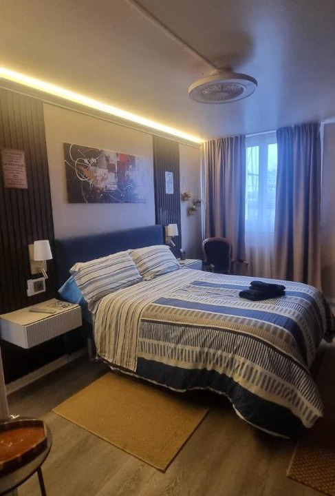 Photo of Bedroom in Centre-ville
