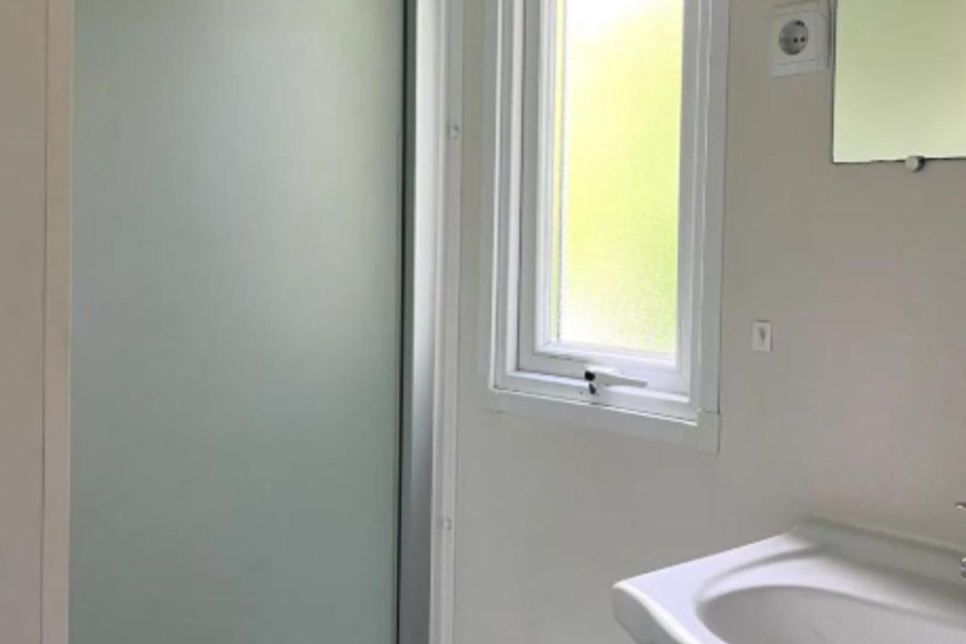 Photo of Bathroom in Angicourt