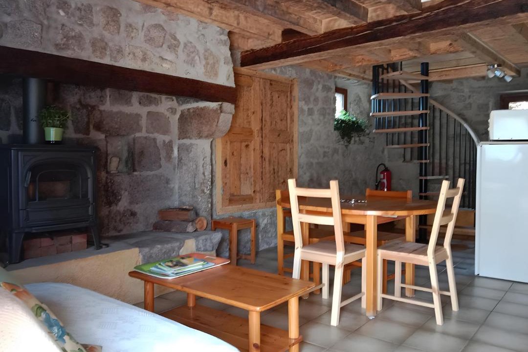 Photo of Others in Merle-Leignec