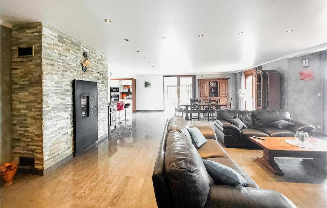 Photo of Others in Hoerdt