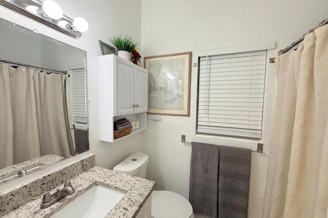 Photo of Bathroom in Pine Hills