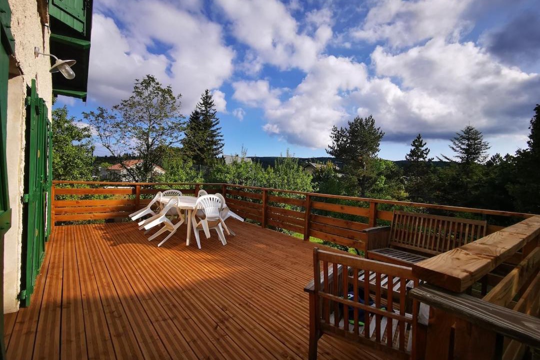 Photo of Patio Balcony in Saint-Sauveur-Camprieu