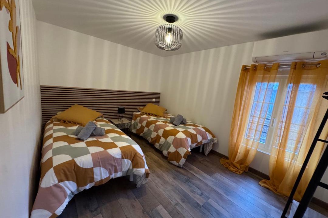 Photo of Bedroom in Quesmy
