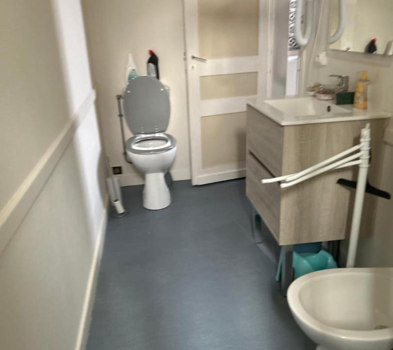 Photo of Bathroom in Saintes