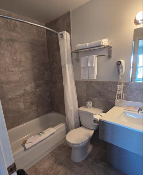 Photo of Bathroom in Petit-Rocher