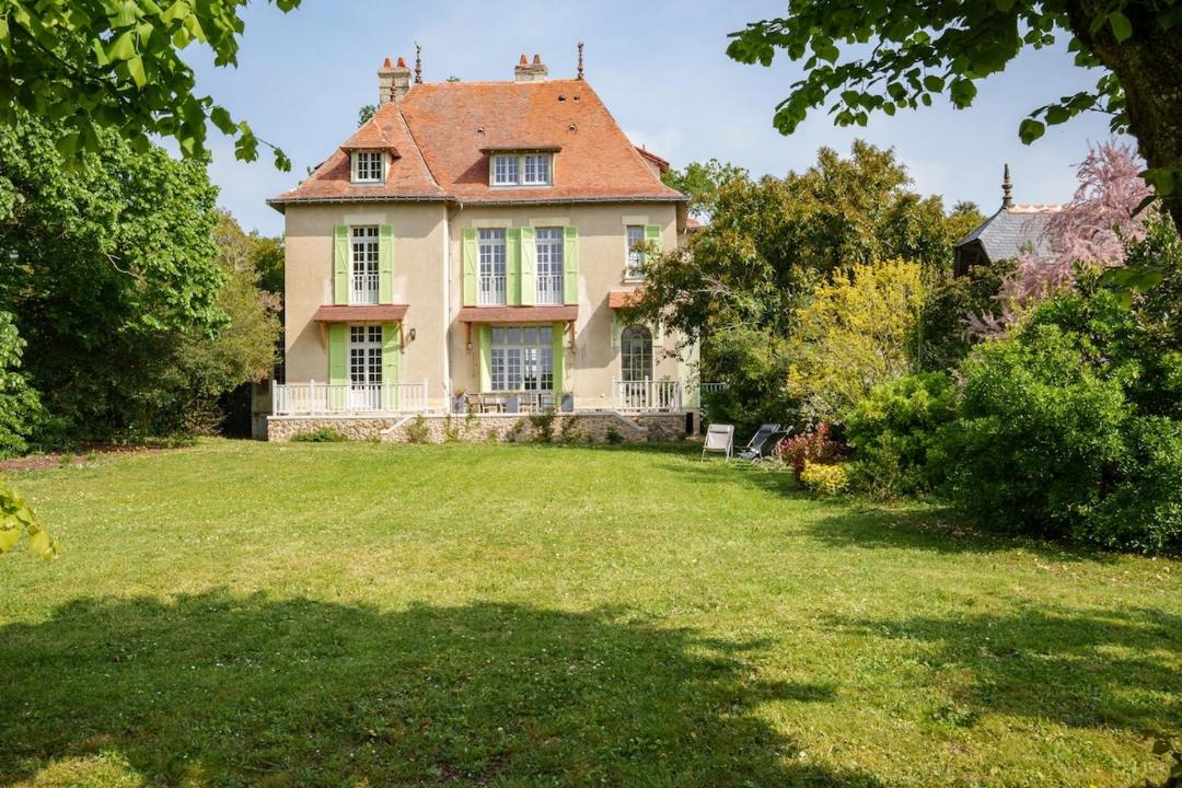 Photo of Others in Bourgueil