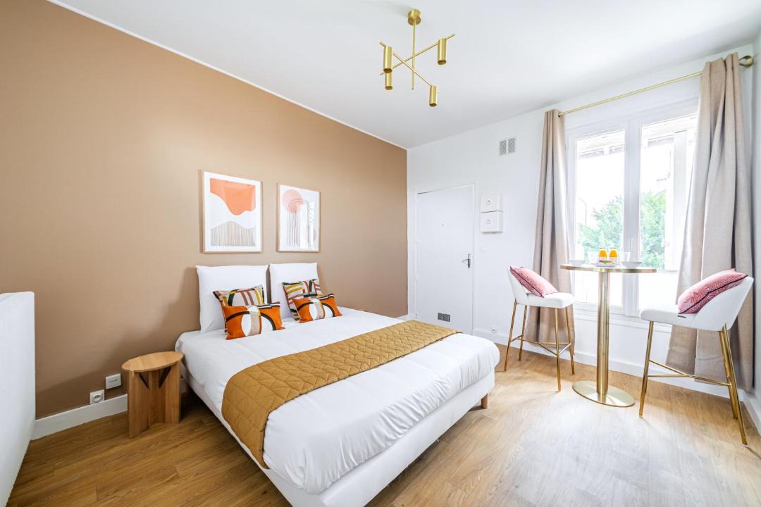 Photo of Bedroom in Issy-les-Moulineaux