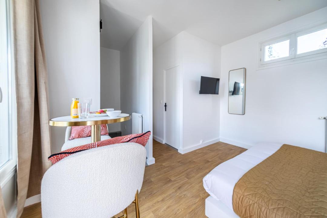 Photo of Bedroom in Issy-les-Moulineaux