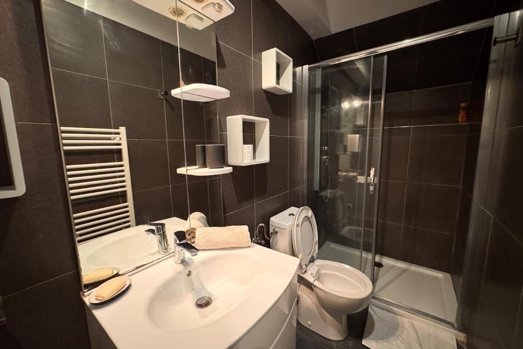 Photo of Bathroom in Fontainebleau