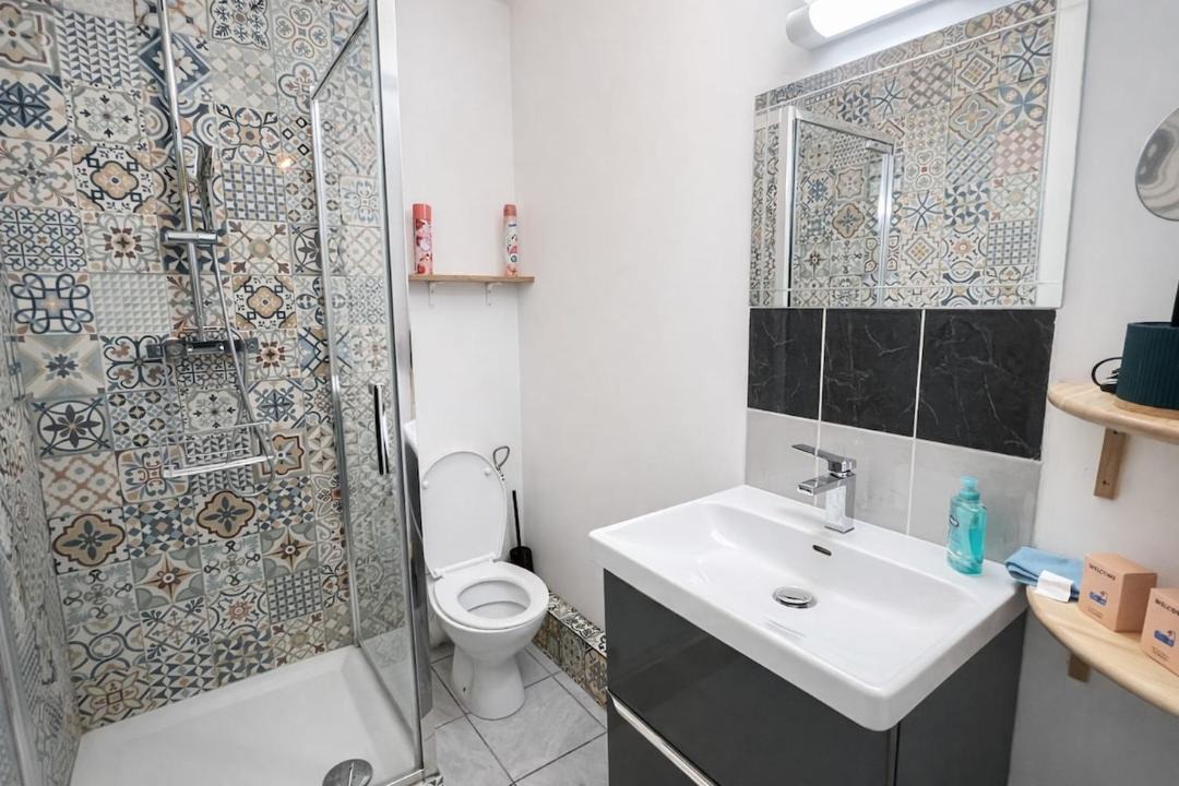 Photo of Bathroom in Armentieres