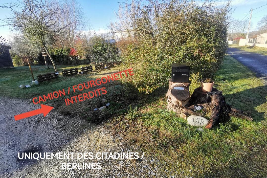 Photo of Others in Villeneuve-de-Riviere