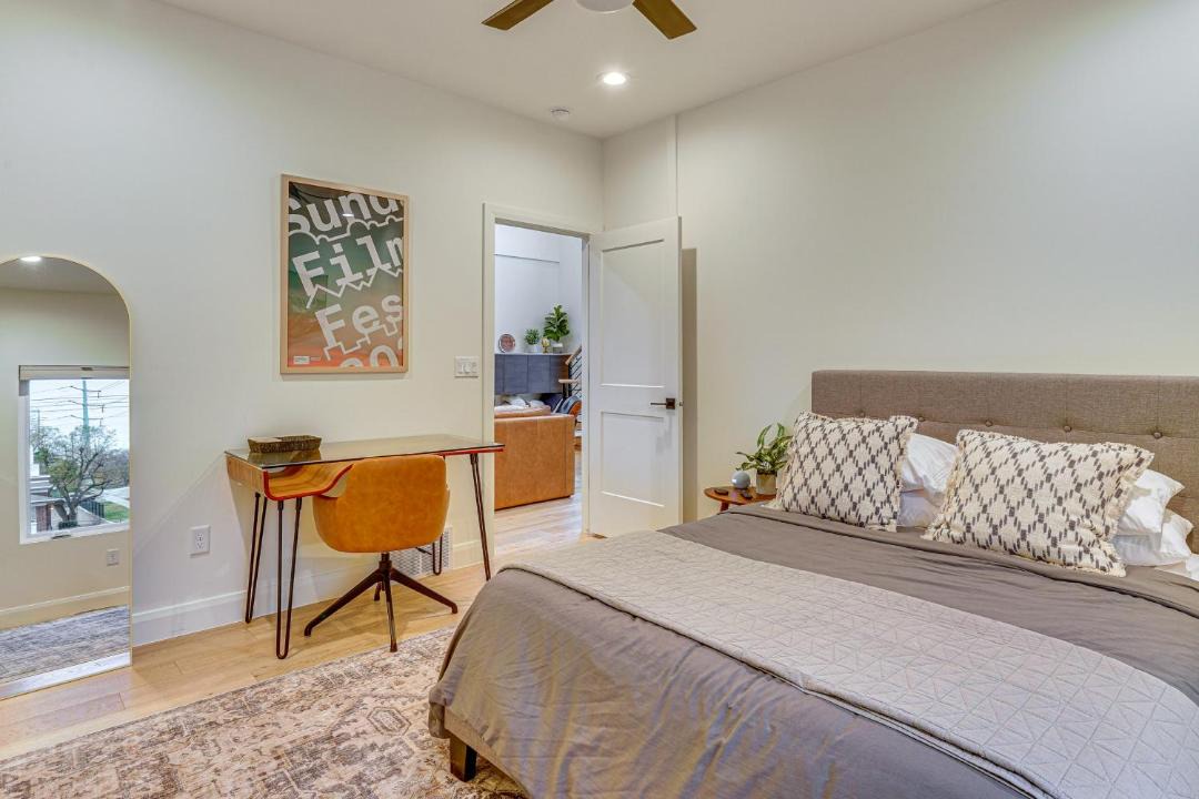 Photo of Bedroom in East Central