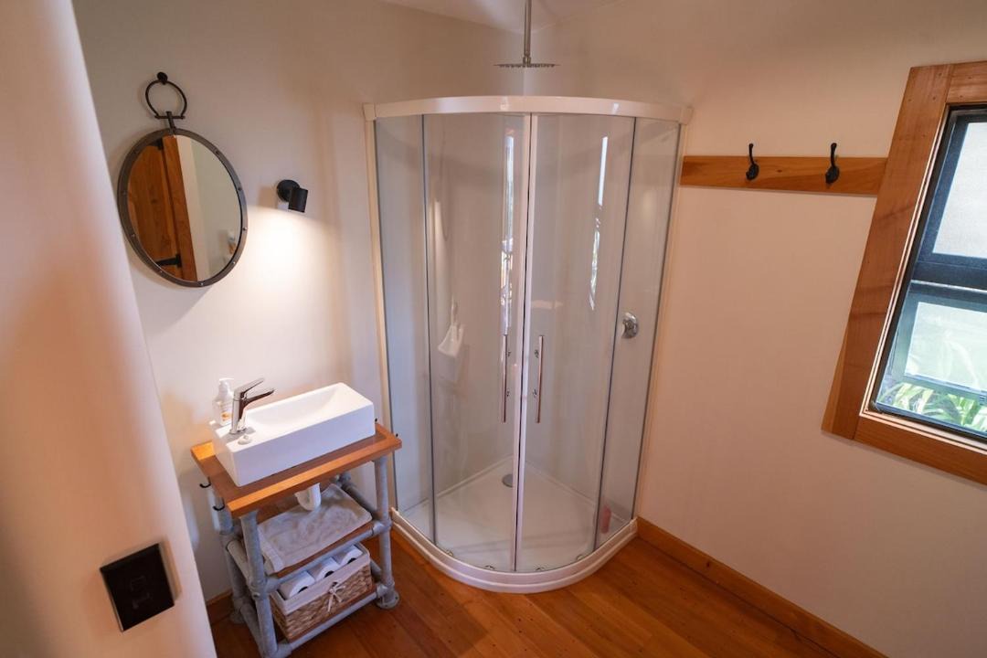 Photo of Bathroom in Whangaimoana