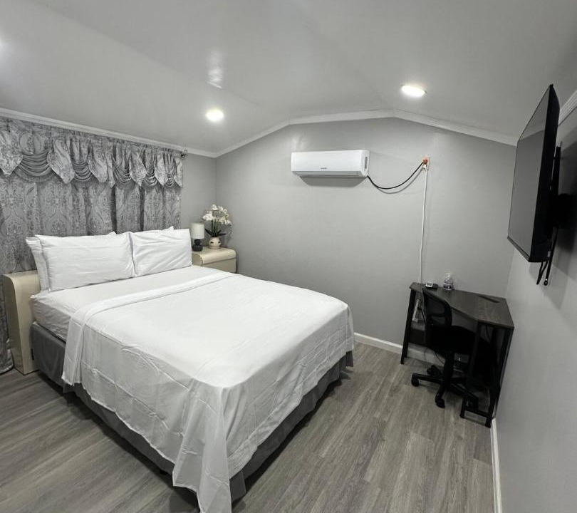 Photo of Bedroom in Limona Improvement