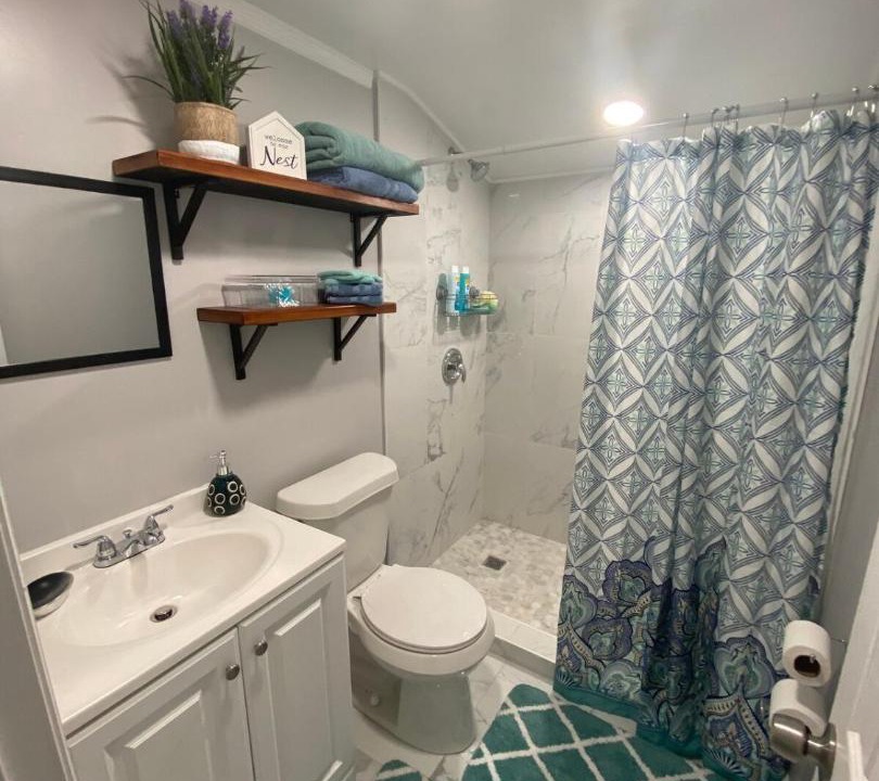 Photo of Bathroom in Limona Improvement