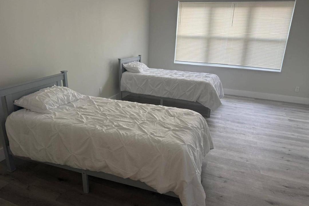 Photo of Bedroom in Pine Castle