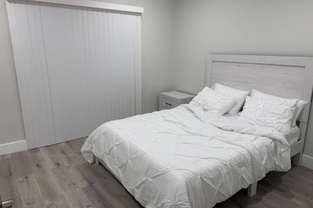 Photo of Bedroom in Pine Castle