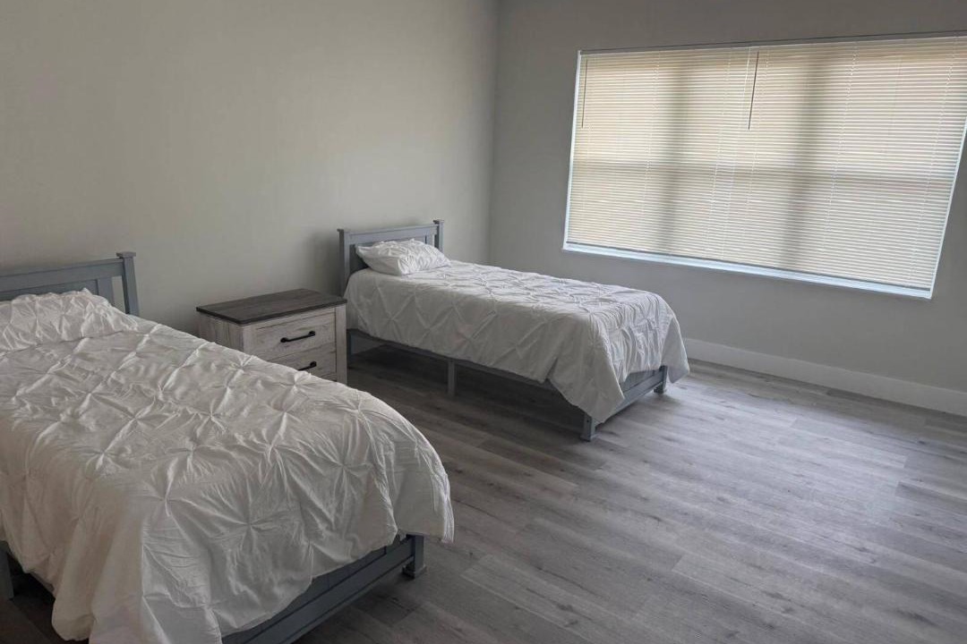 Photo of Bedroom in Pine Castle