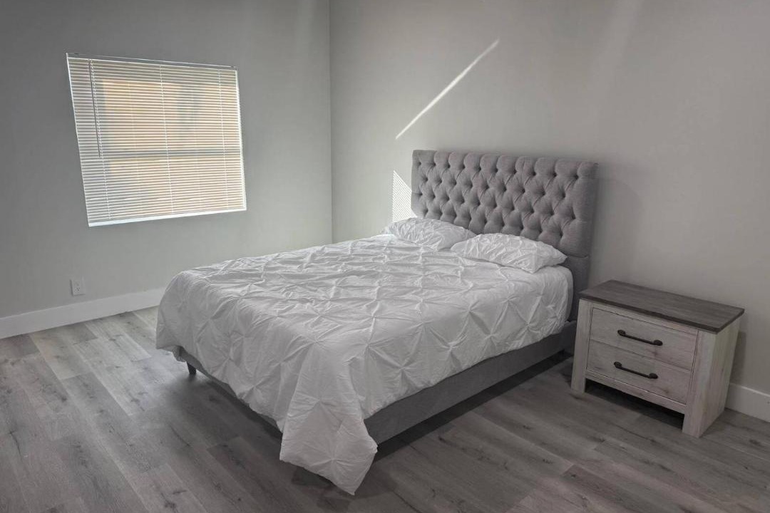 Photo of Bedroom in Pine Castle