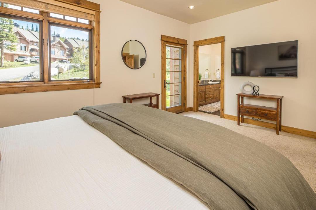 Photo of Bedroom in Big Sky