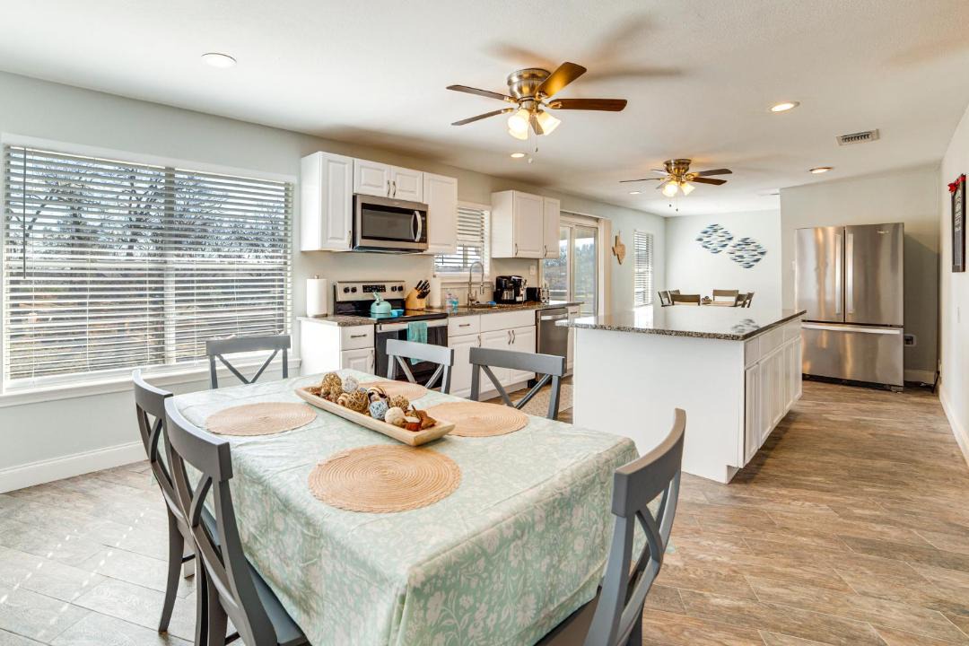 Photo of Kitchen in Seven Points