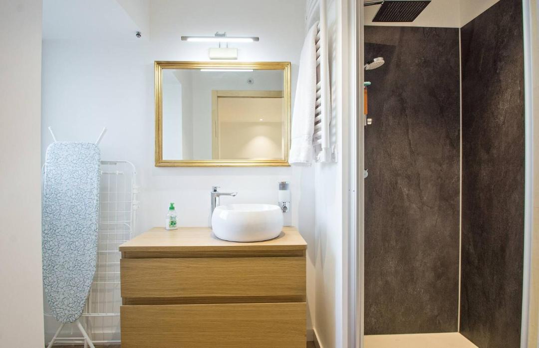 Photo of Bathroom in Vitre