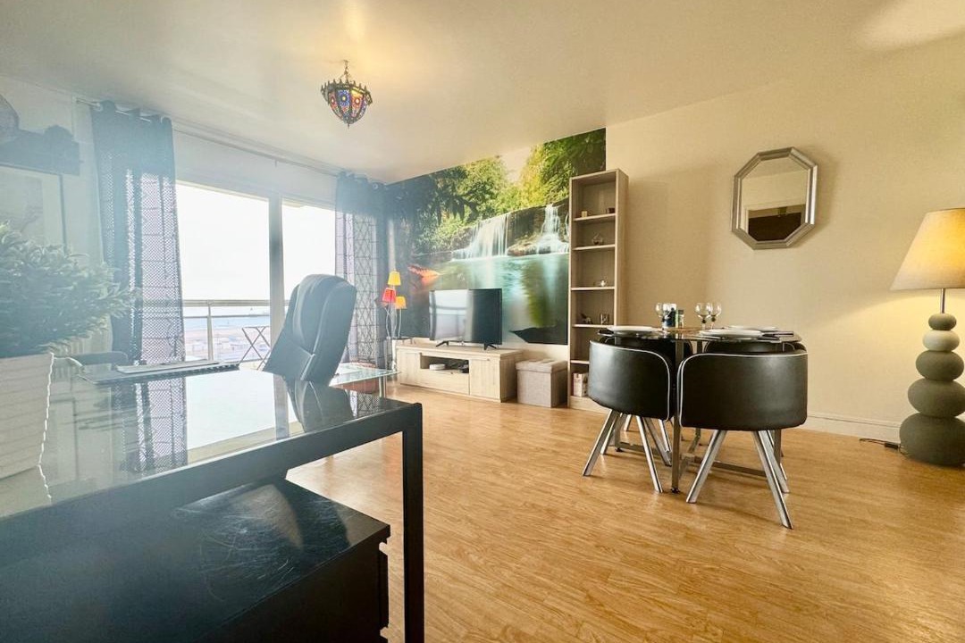 Photo of Others in Port