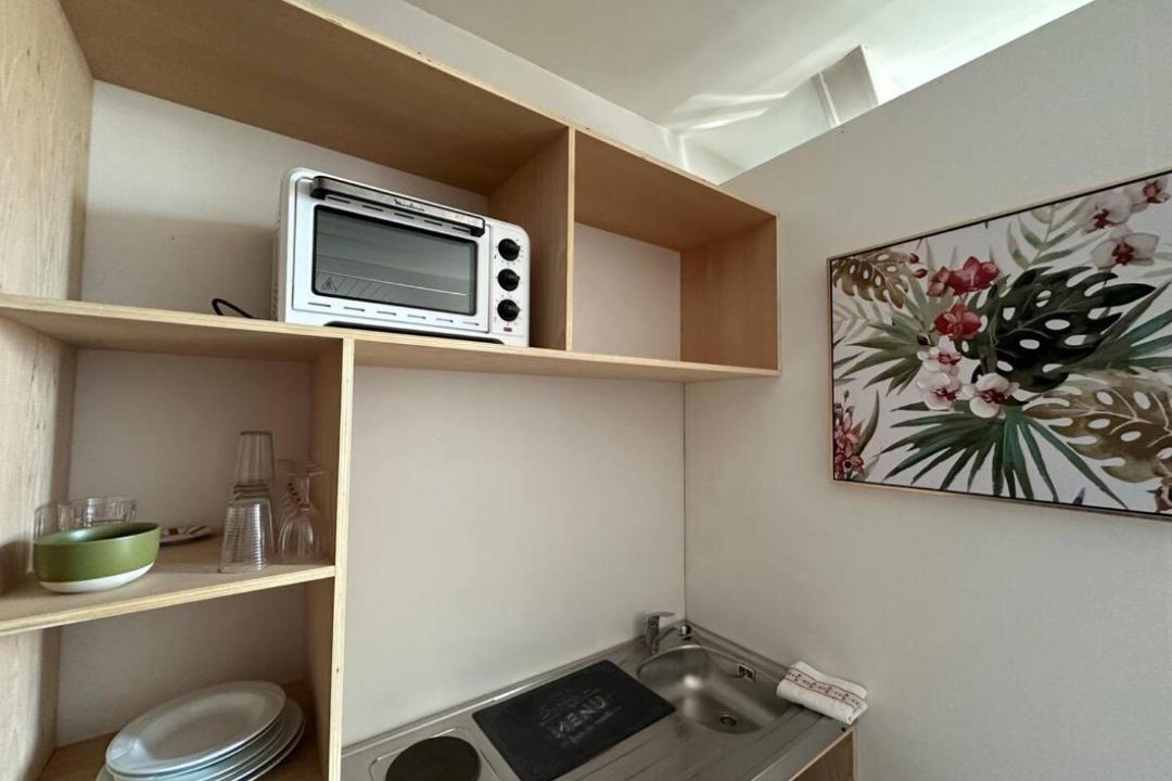 Photo of Kitchen in Poincare - Foch - Anatole France - Croix de Bourgogne