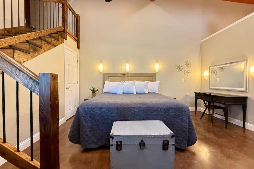 Photo of Bedroom in Demorest