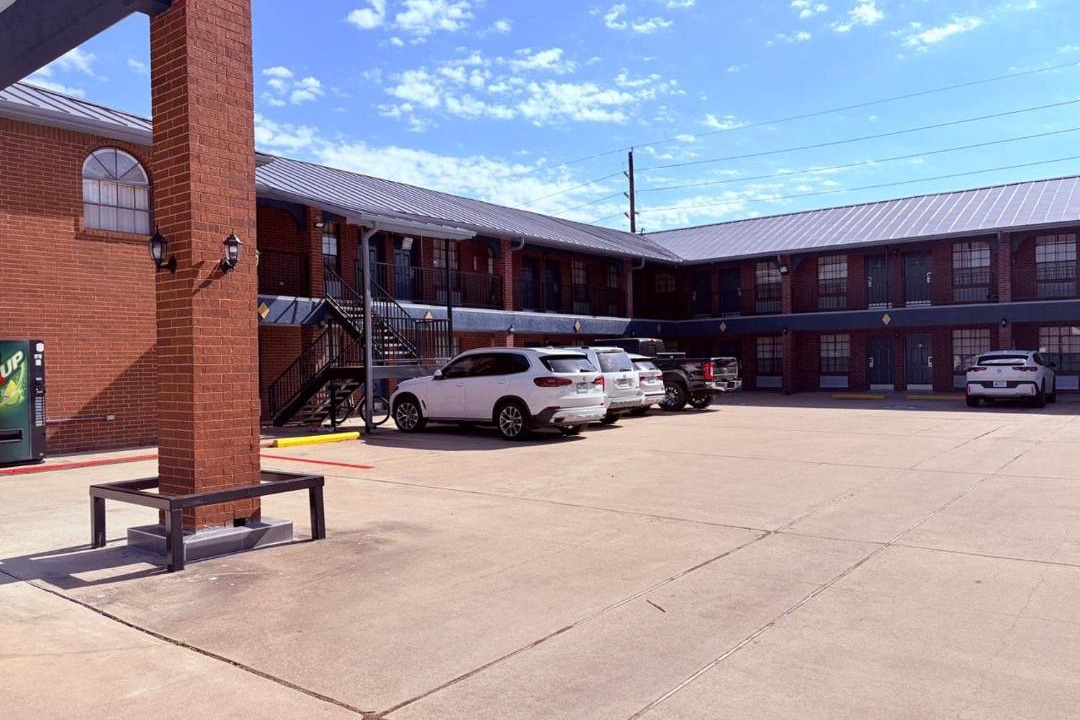 Photo of Others in Barker