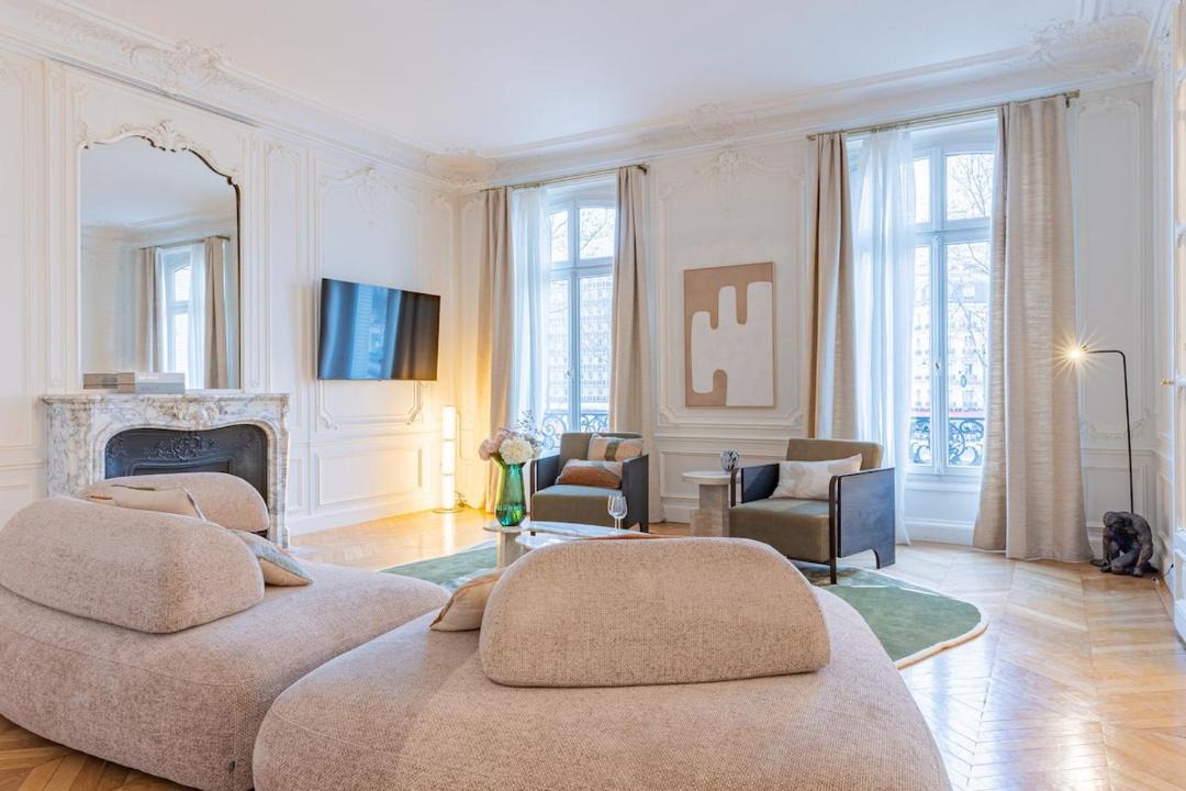Photo of Livingroom in Neuilly-sur-Seine