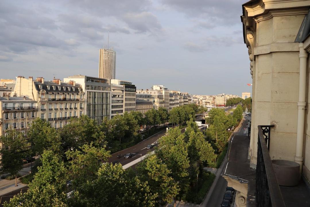 Photo of Others in Neuilly-sur-Seine