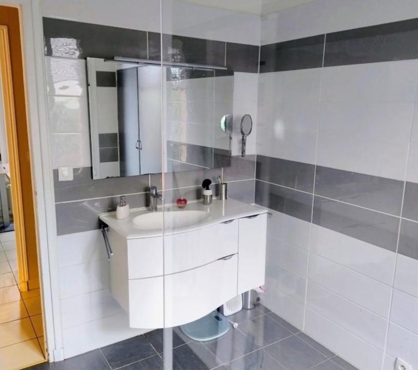 Photo of Bathroom in Rosny-sous-Bois