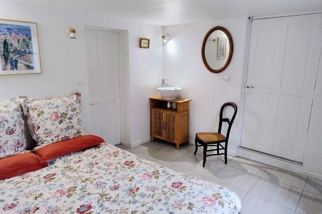 Photo of Bedroom in Rosny-sous-Bois