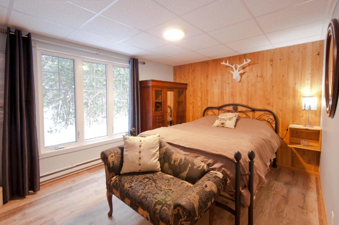Photo of Bedroom in Saint-Honore