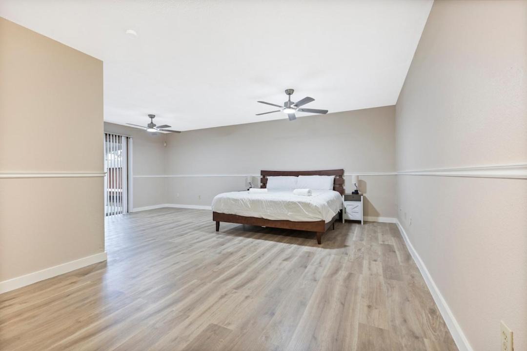 Photo of Bedroom in South Side