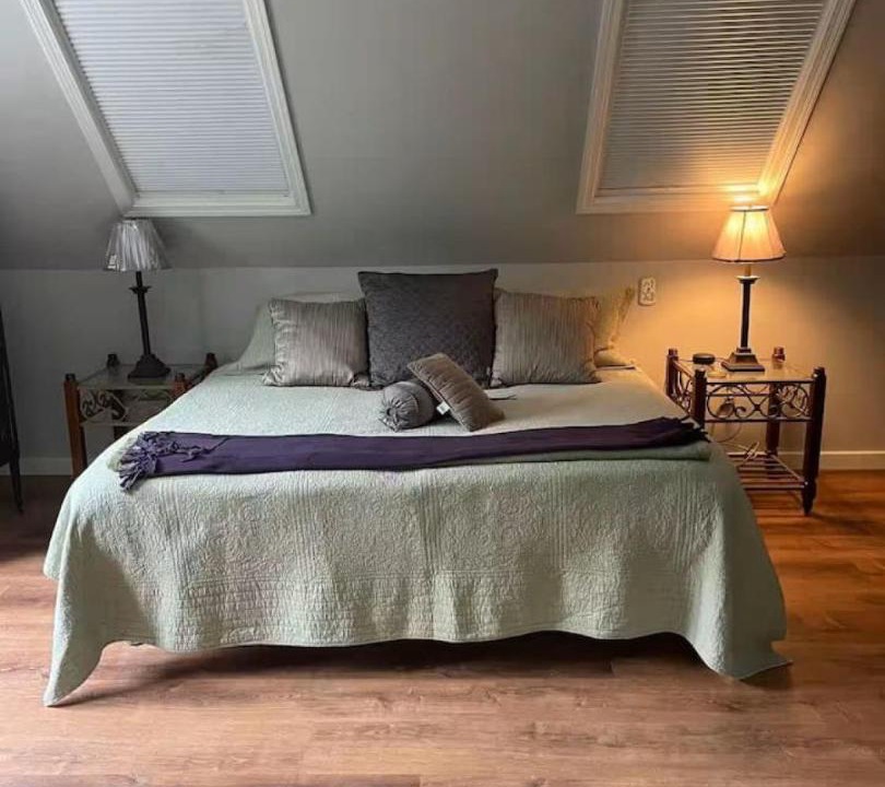Photo of Bedroom in Lamoine