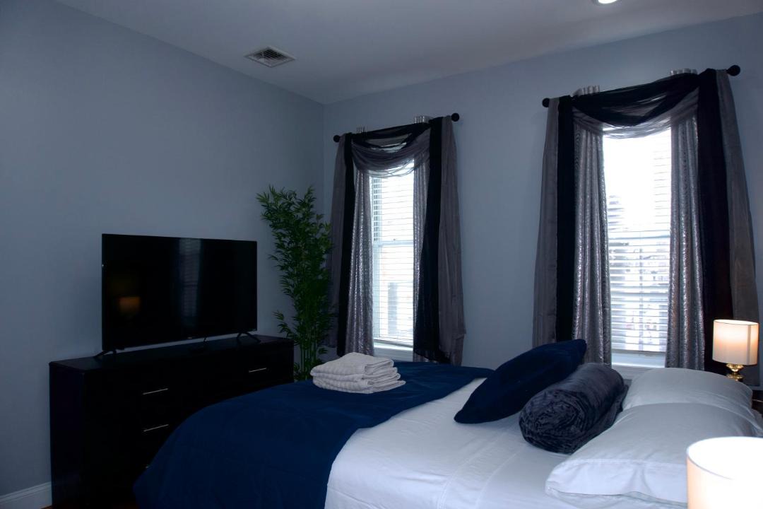 Photo of Bedroom in West New York