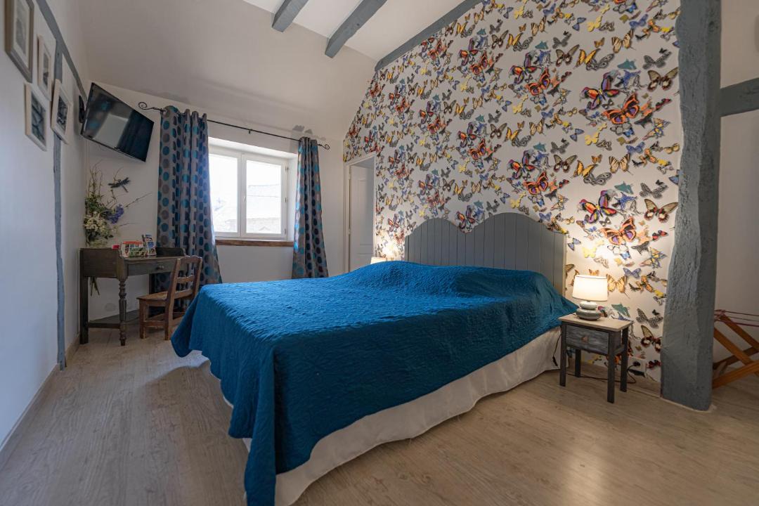 Photo of Bedroom in La Bastide-l'Eveque