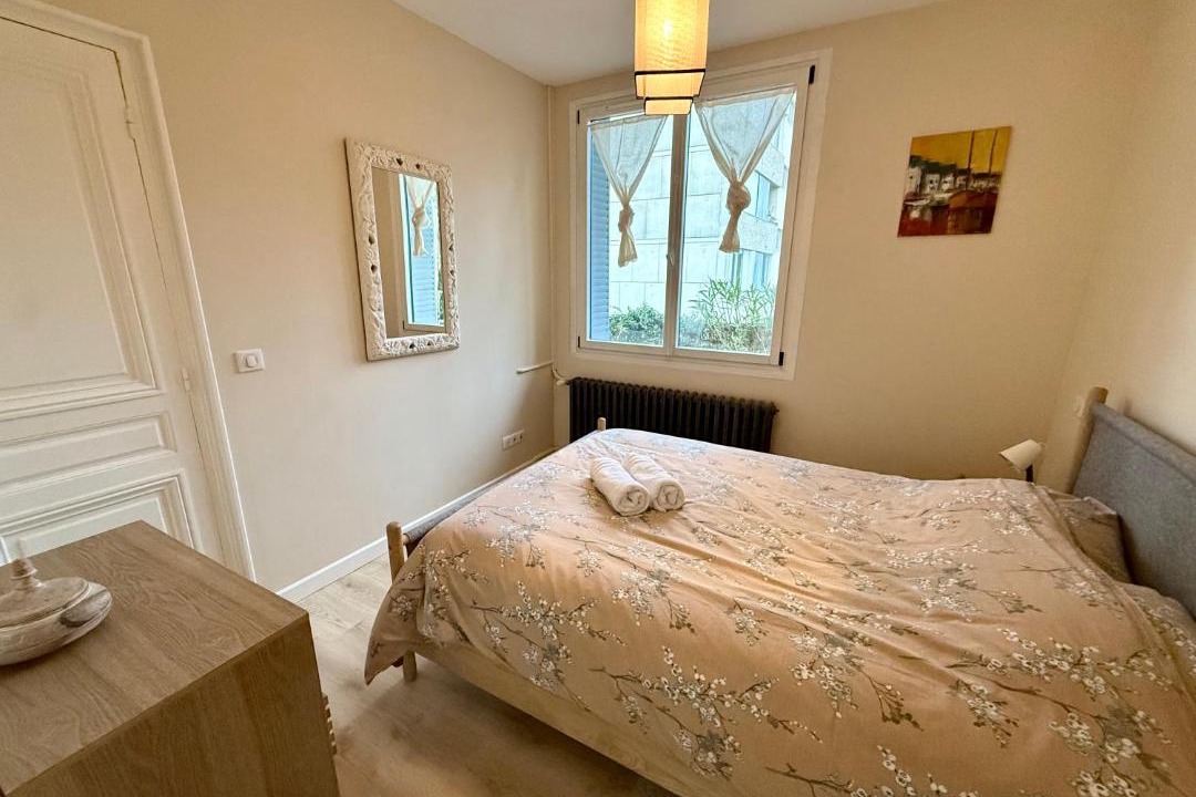 Photo of Bedroom in Aix-les-Bains