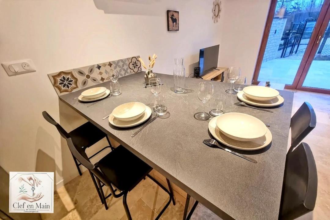 Photo of Kitchen in Villars-les-Dombes