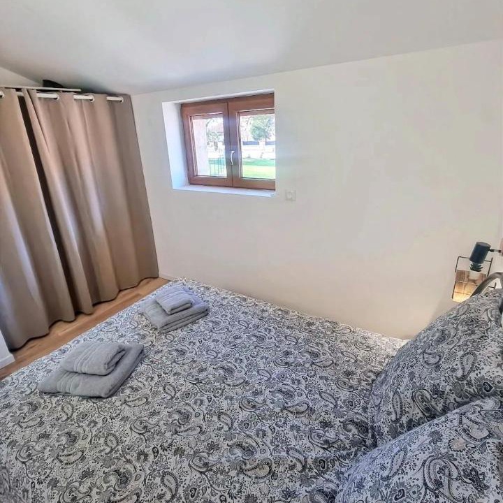 Photo of Bedroom in Villars-les-Dombes