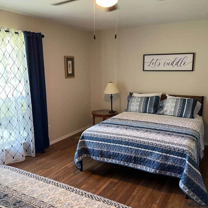 Photo of Bedroom in Grubville