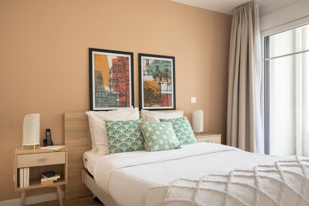 Photo of Bedroom in Asnieres-sur-Seine