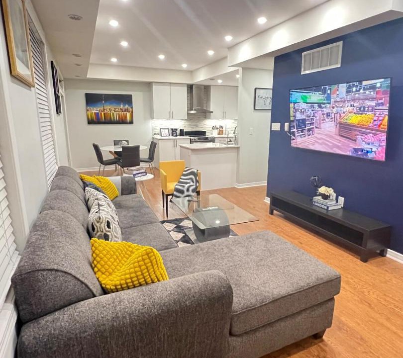 Photo of Livingroom in Brampton